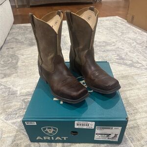 Ariat Rambler Western Boots (Size 6)